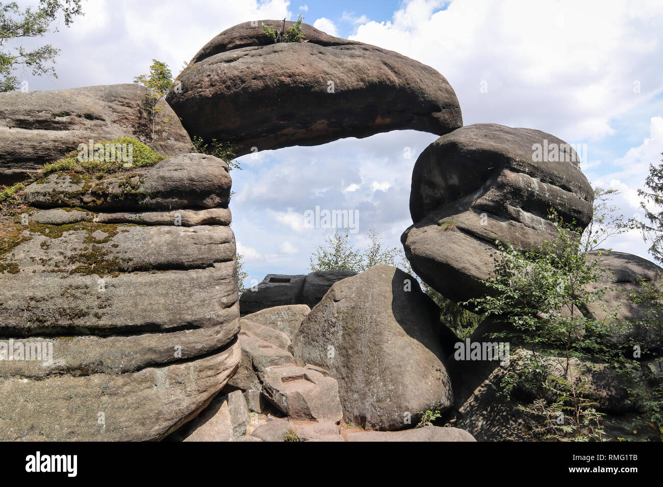 Felsentor im Naturschutzgebiet Broumov Wände, PLA Broumov, Tschechische Republik Stockfoto