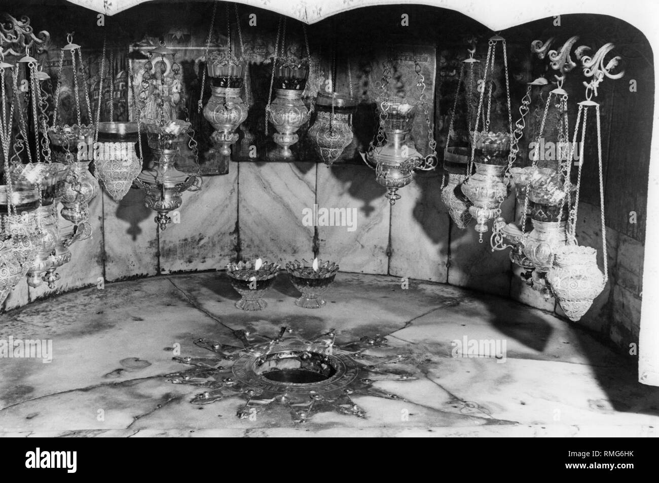 Der geburtsgrotte in der Geburtskirche in Bethlehem. Christen glauben, dies ist der Ort, wo Jesus geboren wurde. Stockfoto