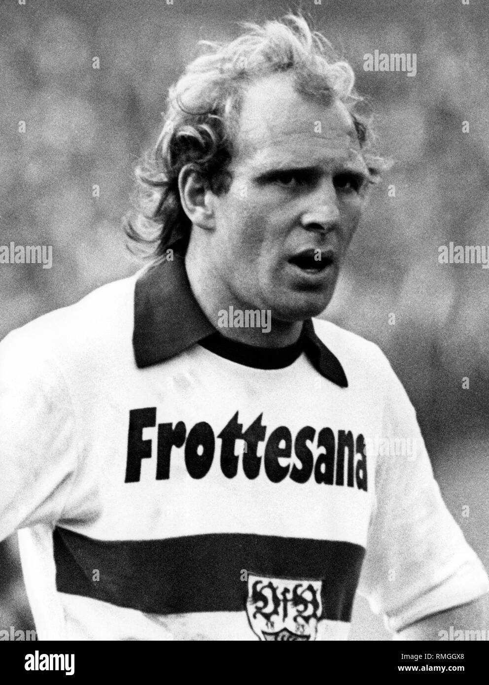 Dieter Hoeness, Deutscher Fußballspieler, mit dem VfB Stuttgart. Undatiertes Bild. Stockfoto