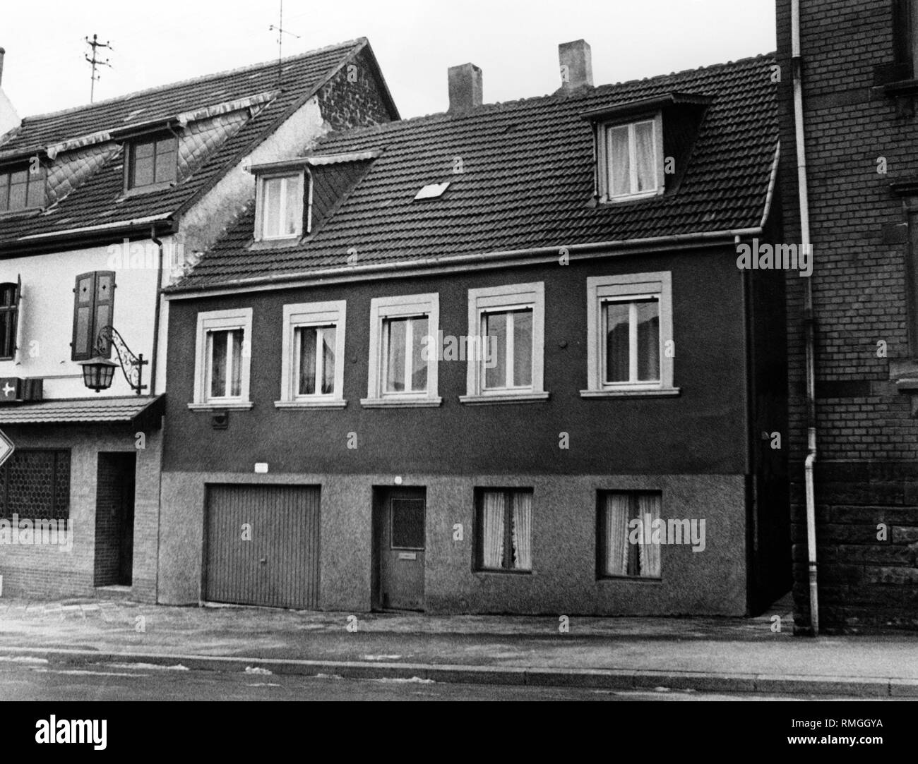 Undatiertes Bild des Hauses im Stadtteil Wiebelskirchen Neunkirchen, in dem Erich Honecker seine Kindheit verbrachte. Stockfoto