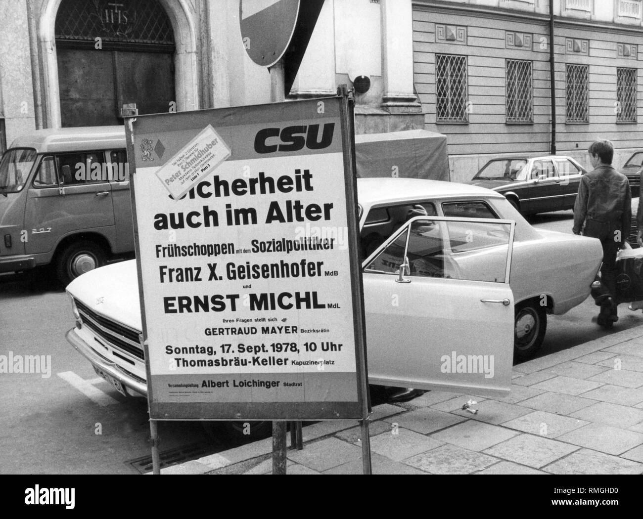 Die CSU lädt zu einer Wahlkampfveranstaltung, die von Franz X. Geisenhofer, Ernst Michl und Gertraud Mayer teilnehmen wird. Stockfoto