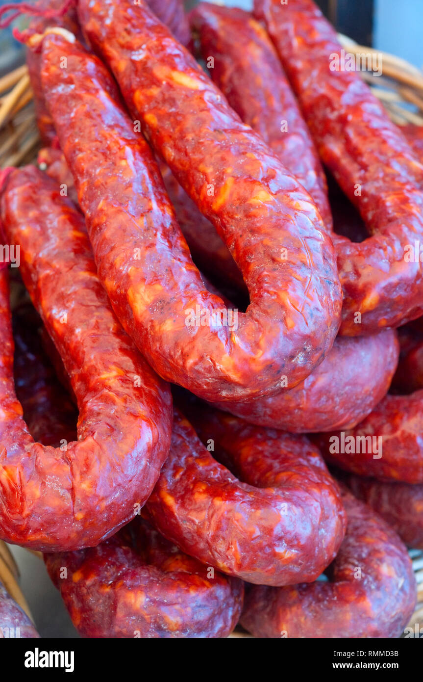 Italien, Kalabrien, Markt, Salsiccia Calabrese, Chili Wurst Stockfoto