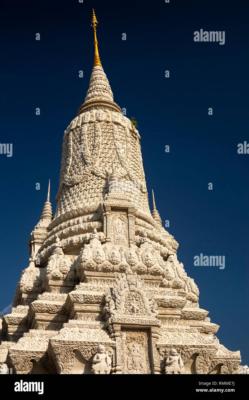 Kambodscha, Phnom Penh, City Centre, Royal Palace, König Norodom des Stupa, Dekoration detail Stockfoto