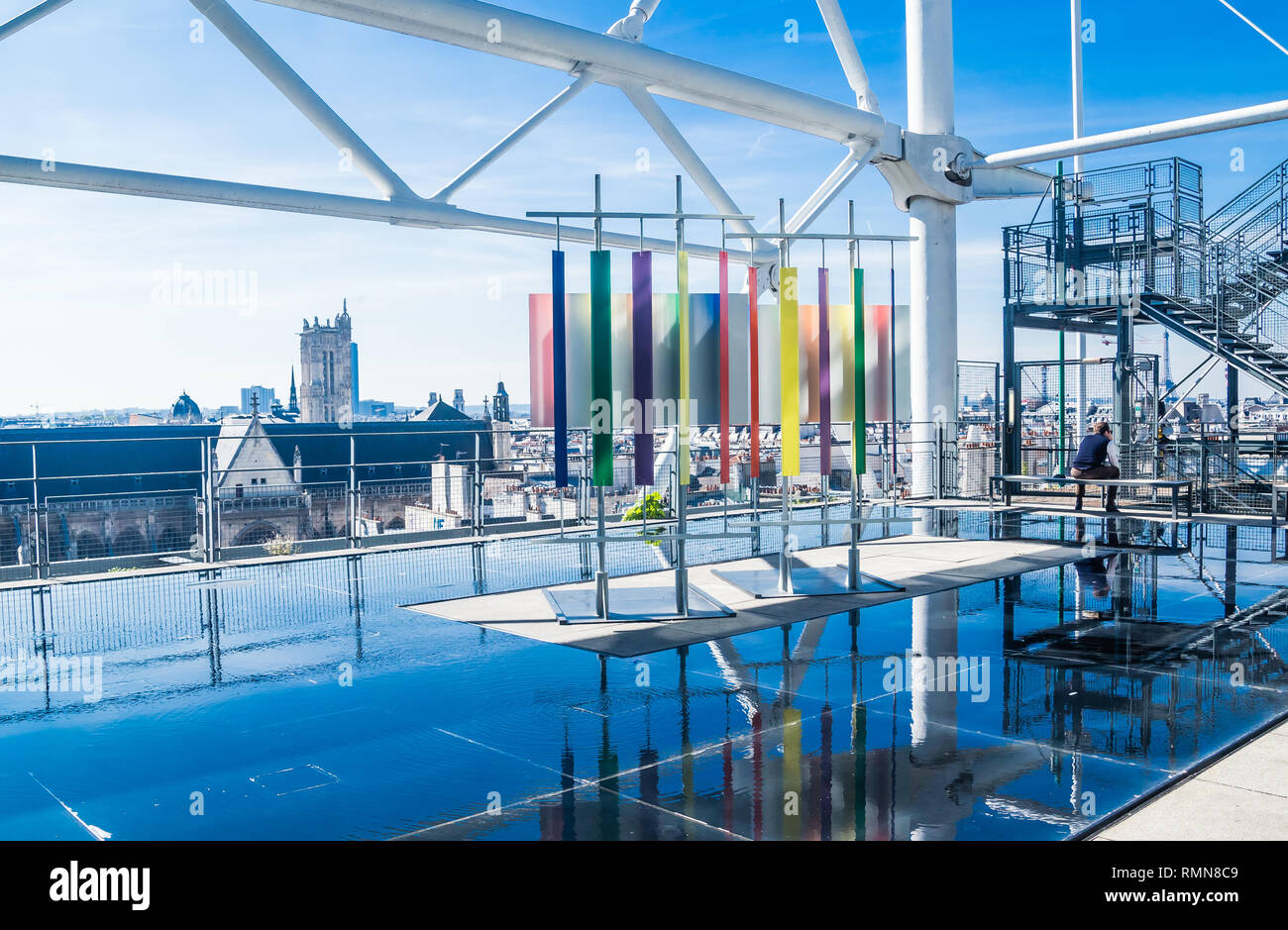 Innenraum des Centre Georges Pompidou in Paris, Frankreich. Das Centre Georges Pompidou ist ein komplexes Gebäude im Beaubourg Bereich des 4 arrondiss Stockfoto