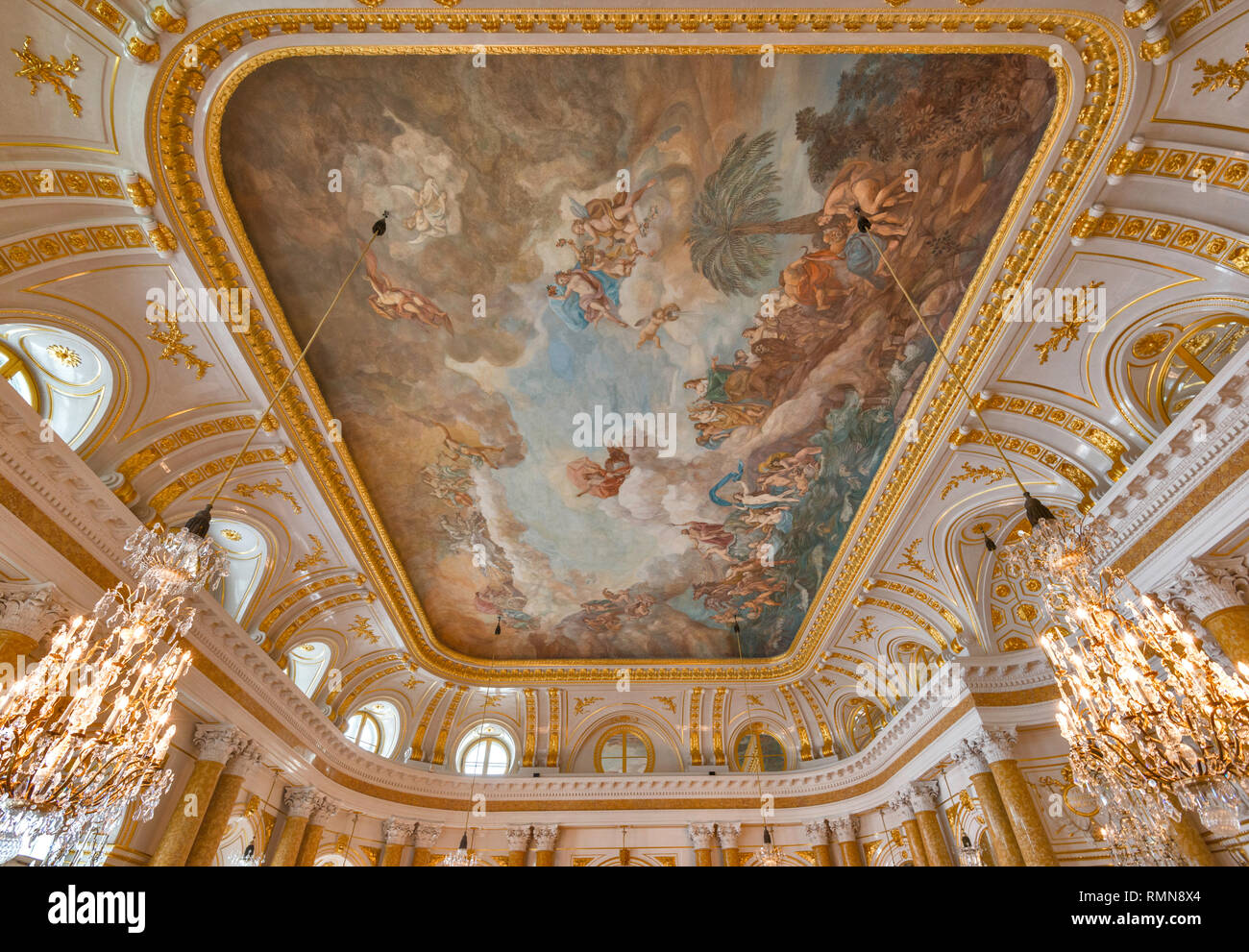 Die Entwirrung des Chaos deckenleucht Gemälde an der Decke des großen Montagehalle im königlichen Schloss in Warschau, Polen Stockfoto