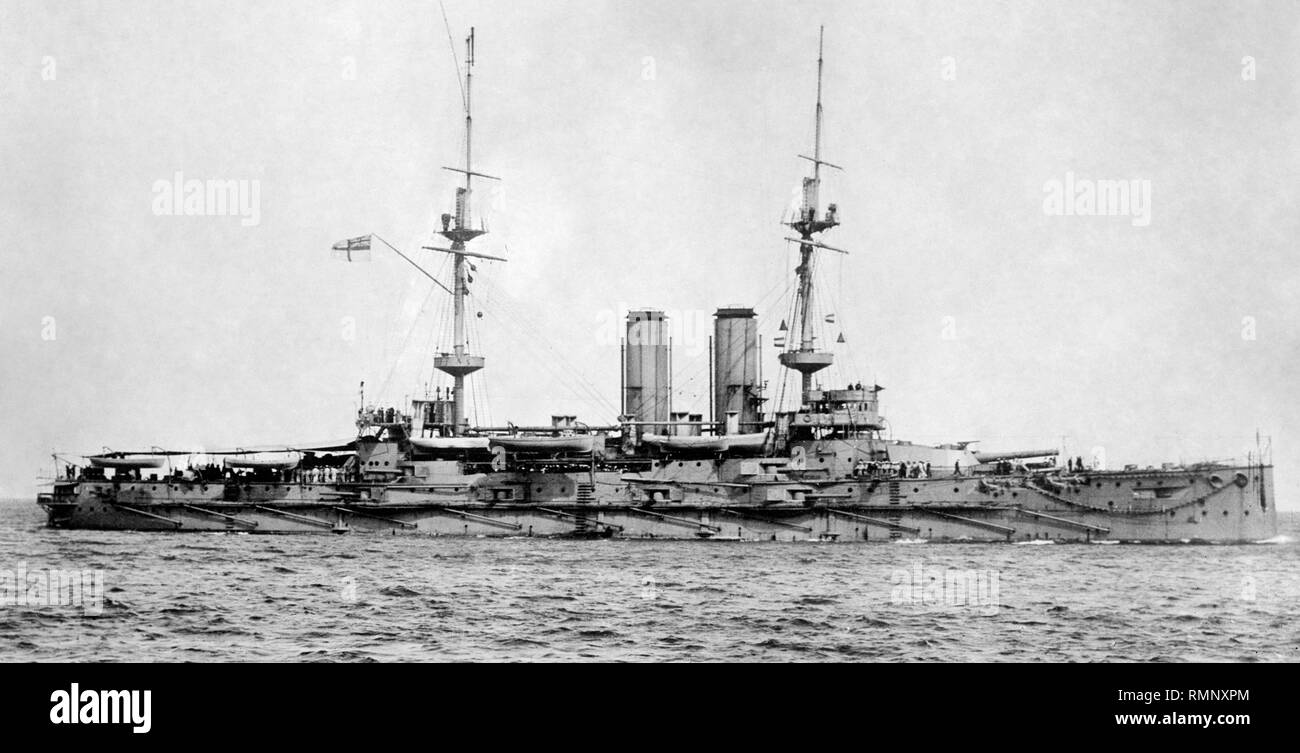 HMS Russell war ein pre-dreadnought Kriegsschiff der Royal Navy, für eine Weile die schnellste Schlachtschiffe in der Welt. HMS Russell wurde von Minen durch ein deutsches U-Boot versenkt legte am 27. April 1916 im Zweiten Weltkrieg 1. Stockfoto