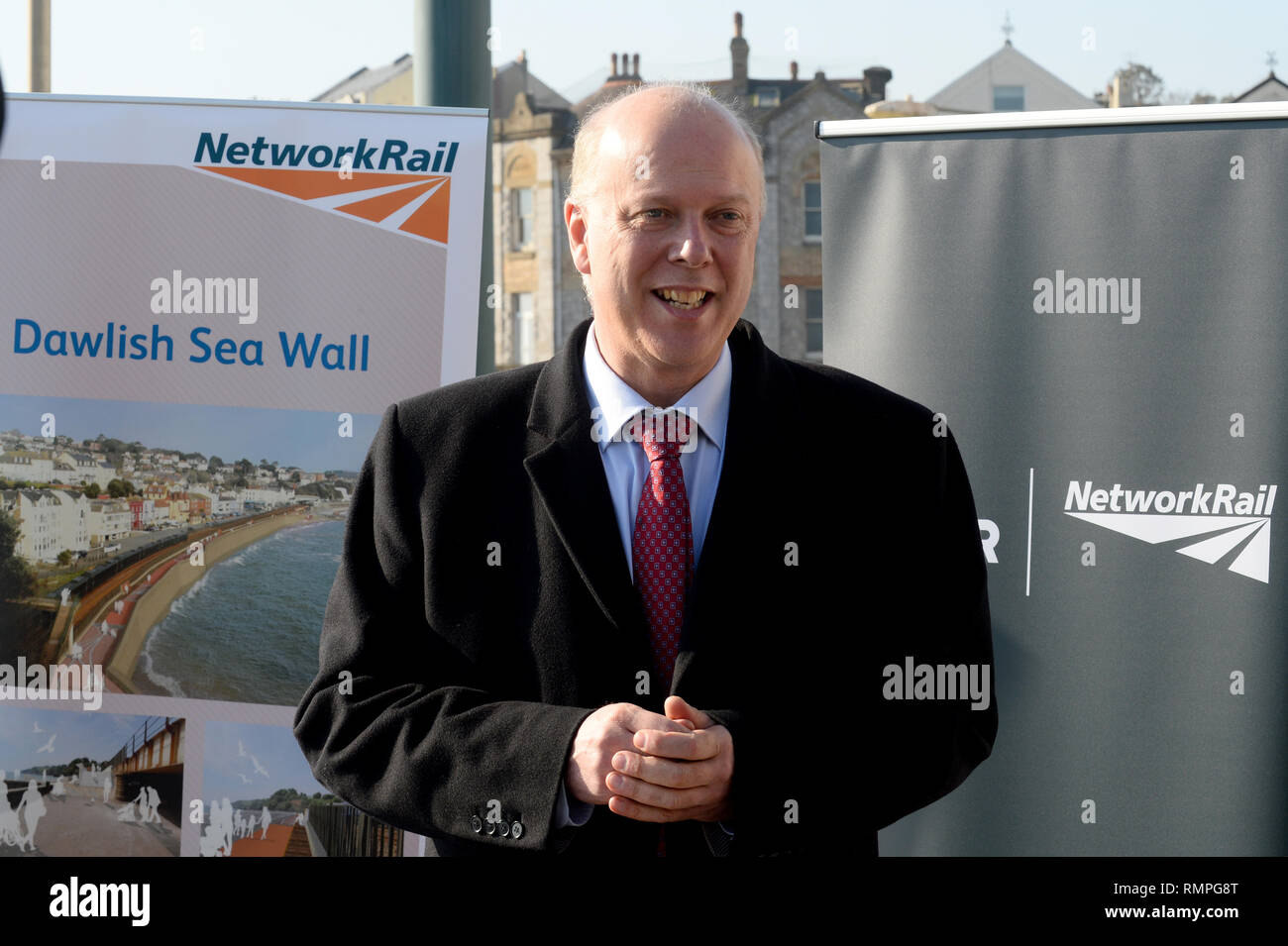 Dawlish, Großbritannien. 15 Feb, 2019. 15/02/2019 MP Chris Grayling in Dawlish. - Foto vorgeschrieben durch-line: Andy Stile - Tel.: 01626 - 872731 Mobil: 07834214253 20190215 TQAS B-009 C Credit: Andy Stile Fotografie/Alamy leben Nachrichten Stockfoto