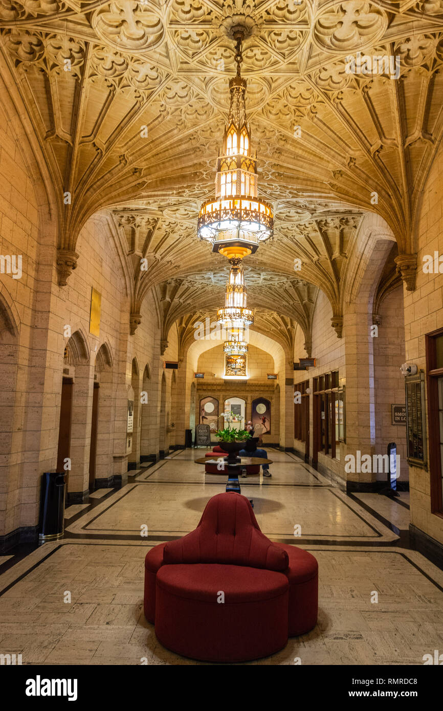 Tulsa, Oklahoma, Vereinigte Staaten von Amerika-Am 20. Januar 2017. Innenansicht der Lobby des Philtower Gebäude in Tulsa, OK. Stockfoto