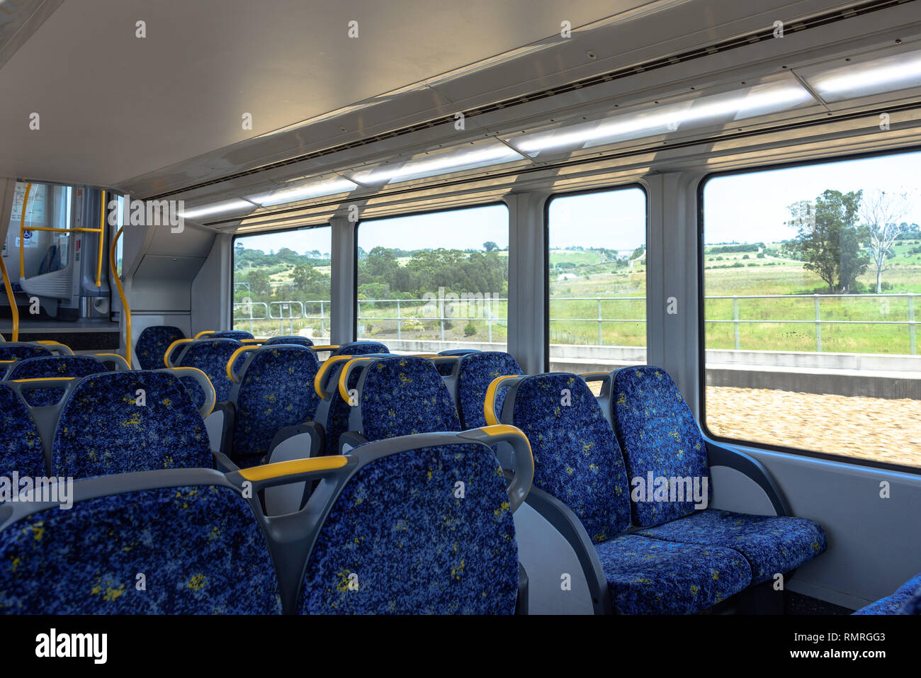 Leere Sitze auf einem Transport für NSW Zug in Sydney Stockfoto