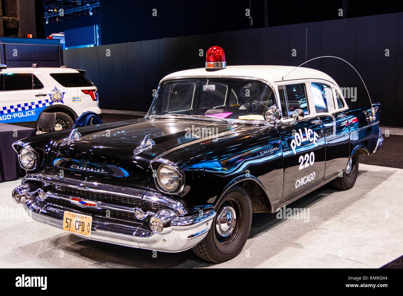 Chicago, IL, USA - Februar 7, 2019: Aufnahme einer 1957 Chevrolet Modell 150 Chicago Polizei Fahrzeug auf der Chicago Auto Show 2019. Stockfoto