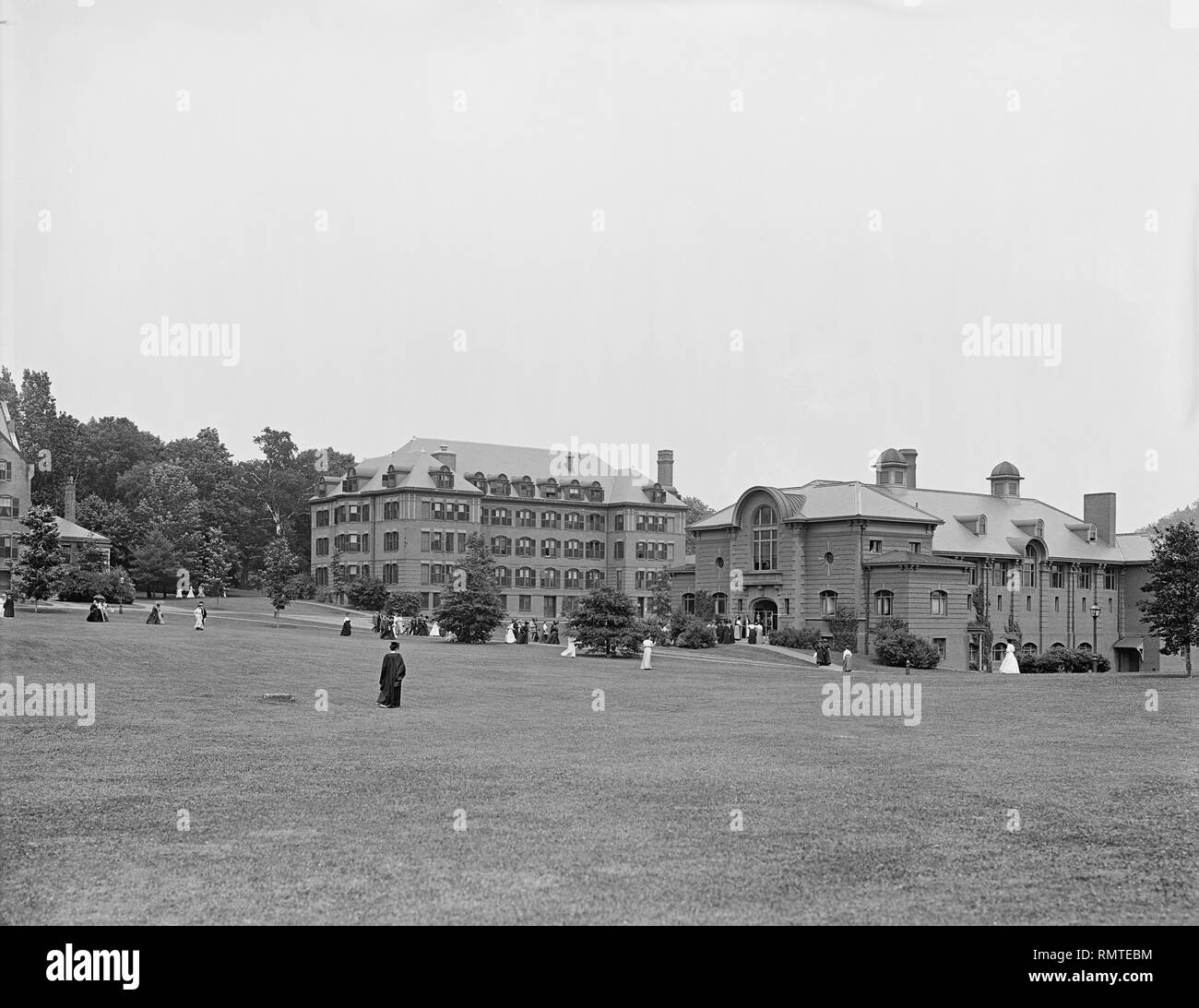 Campus Gelände, Mount Holyoke College, South Hadley, Massachusetts, USA, Detroit Publishing Company, 1900 Stockfoto