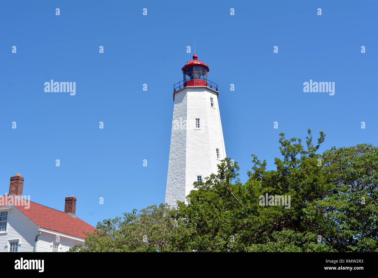 Red and White Lighthouse in Sandy Hook New Jersey Stockfoto