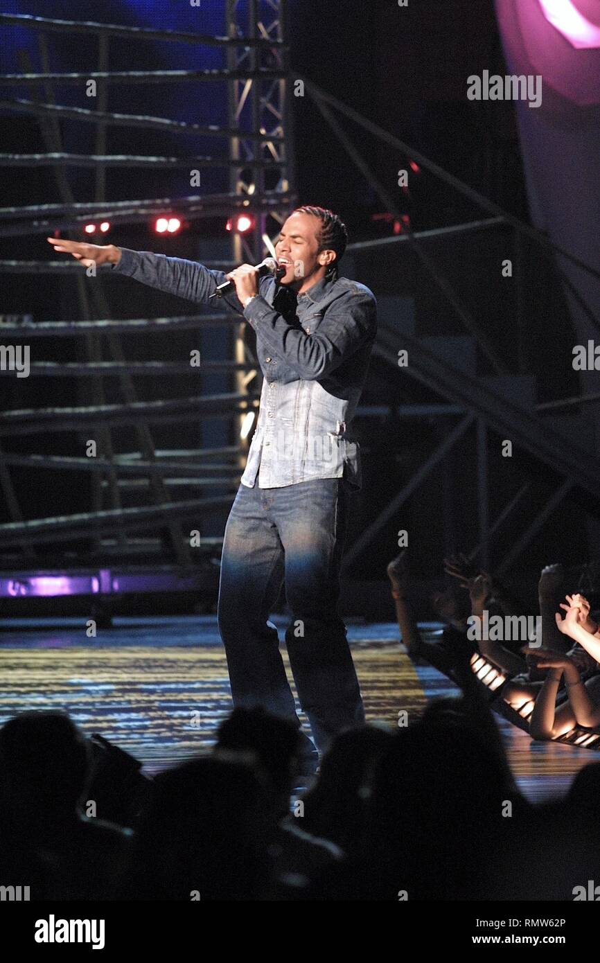 Jamaikanischer Reggae und Dancehall Musiker Sean Paul ist dargestellt auf der Bühne während einer "live"-Konzert aussehen. Stockfoto