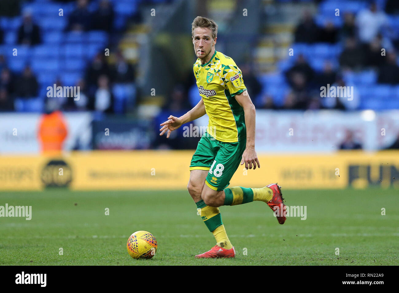 Marco Stiepermann von Norwich City in Aktion. EFL Skybet Meisterschaft übereinstimmen, Bolton Wanderers v Norwich City an der Universität Bolton Stadion in Bolton, Lancs am Samstag, den 16. Februar 2019. Dieses Bild dürfen nur für redaktionelle Zwecke verwendet werden. Nur die redaktionelle Nutzung, eine Lizenz für die gewerbliche Nutzung erforderlich. Keine Verwendung in Wetten, Spiele oder einer einzelnen Verein/Liga/player Publikationen. pic von Chris Stading/Andrew Orchard sport Fotografie/Alamy leben Nachrichten Stockfoto