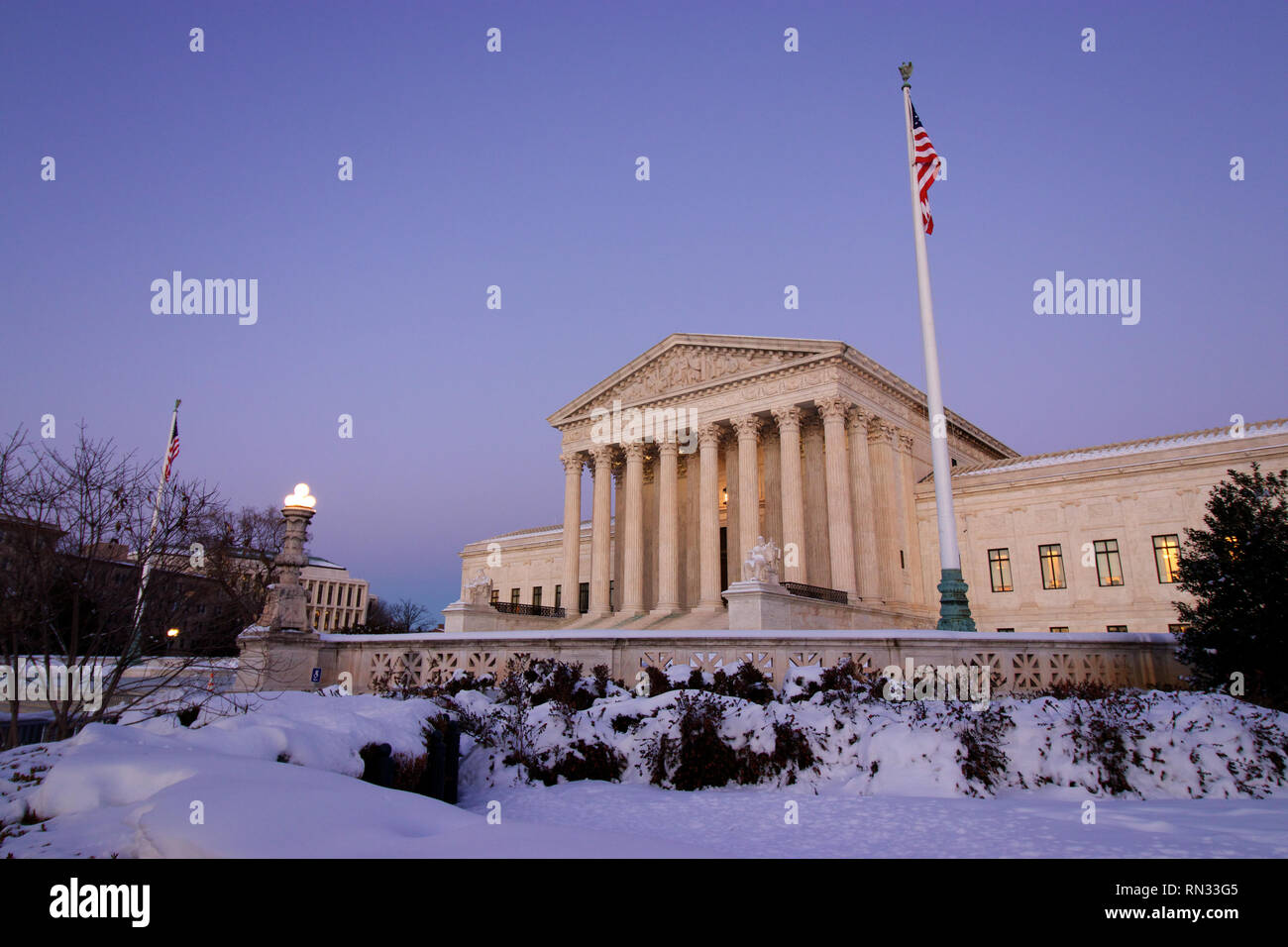 Der Oberste Gerichtshof in Washington DC USA winter Stockfoto