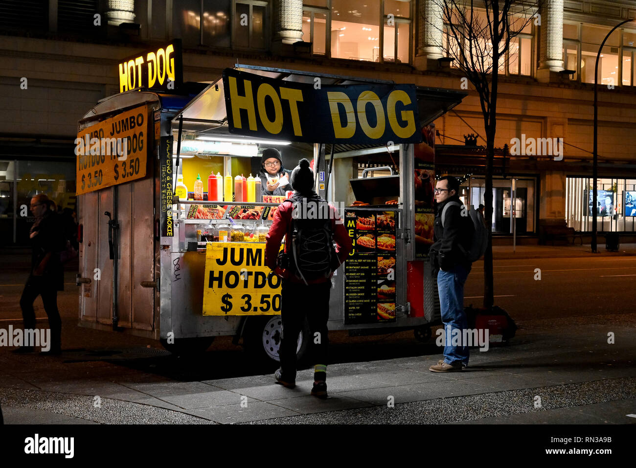 Hot Dog vendor, Granville Street, Downtown, Vancouver, British Columbia, Kanada Stockfoto