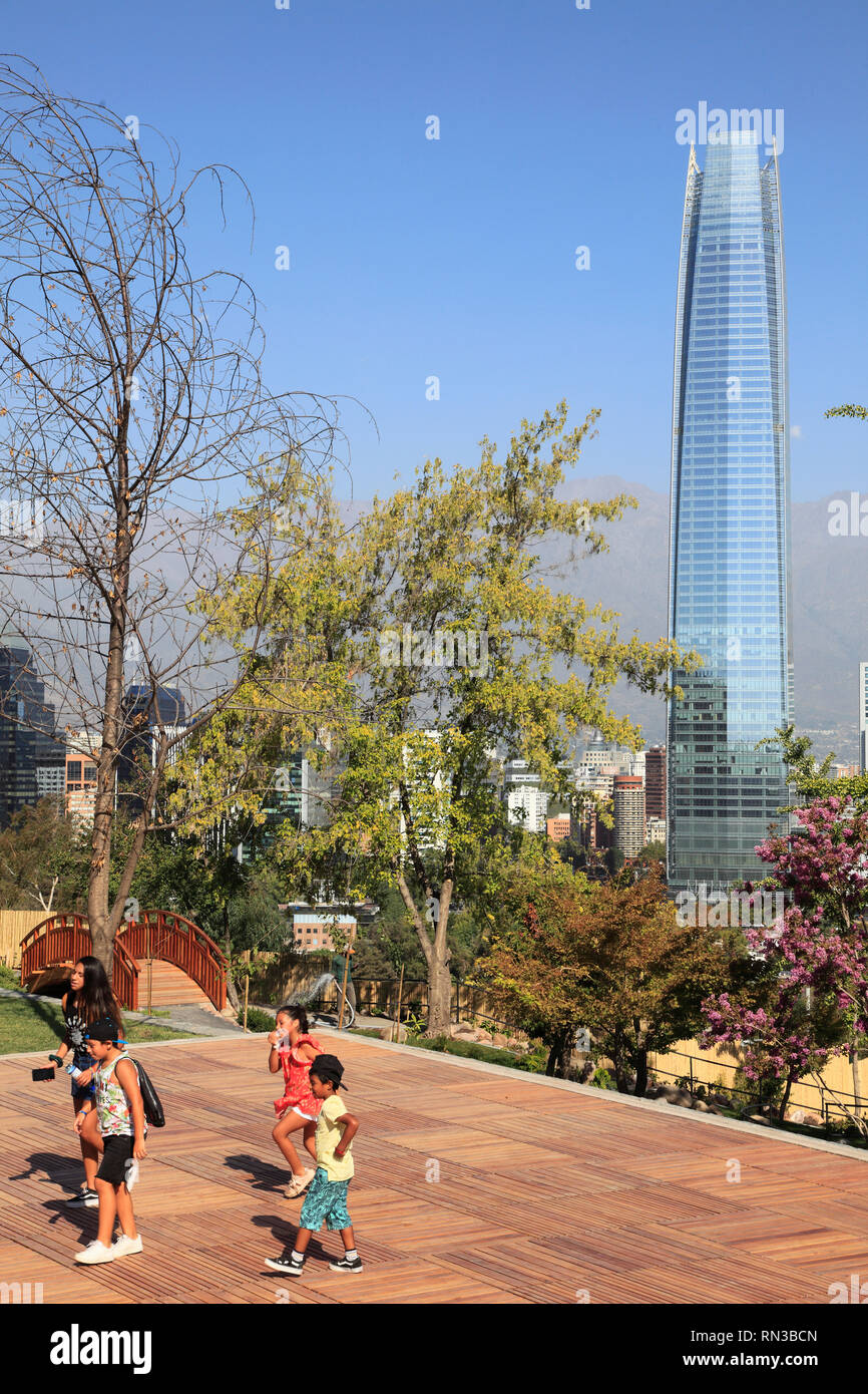 Chile, Santiago, Japanischer Garten, Costanera Center, Gran Torre Santiago, Stockfoto