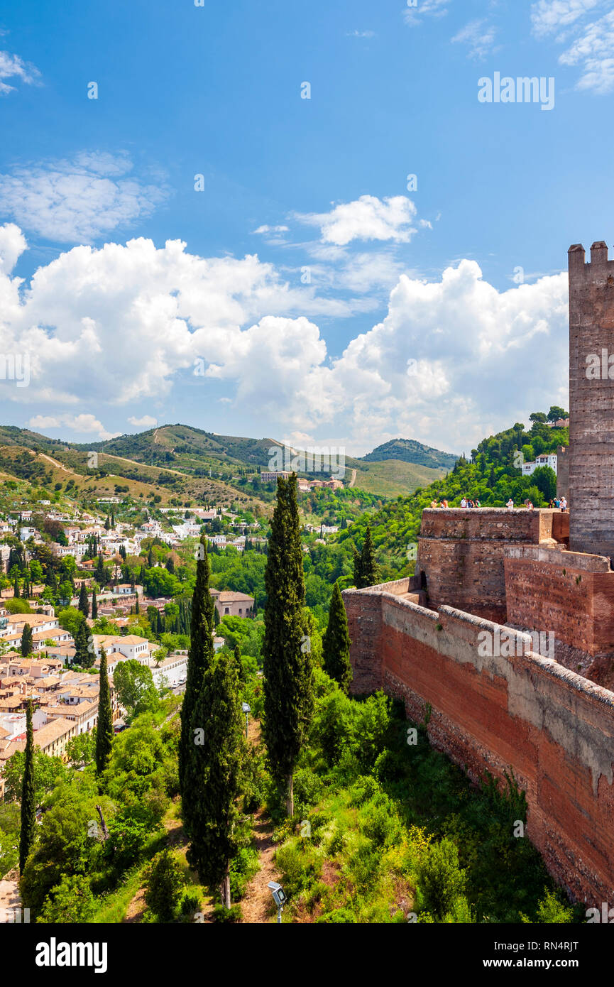 Alcazaba ruinen in alhambra Fotos und Bildmaterial in hoher Auflösung