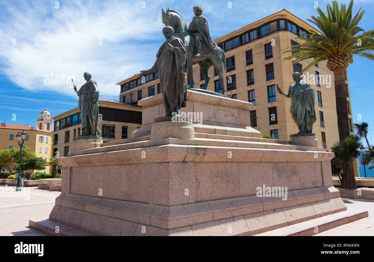 Monument napoleon ajaccio bonaparte corsica france Fotos und