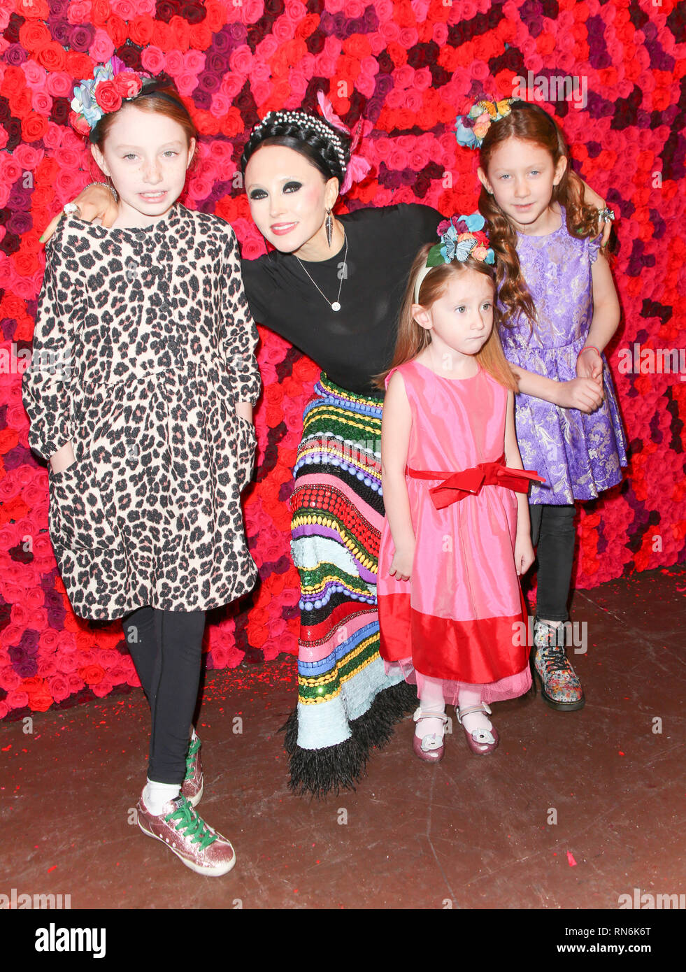 New York, NY - 10. Februar 2019: Stacey Bendet und Töchter nehmen an der Alice + Olivia von Stacey Bendet Präsentation während der New York Fashion Week an der Angel Orensanz Foundation Stockfoto