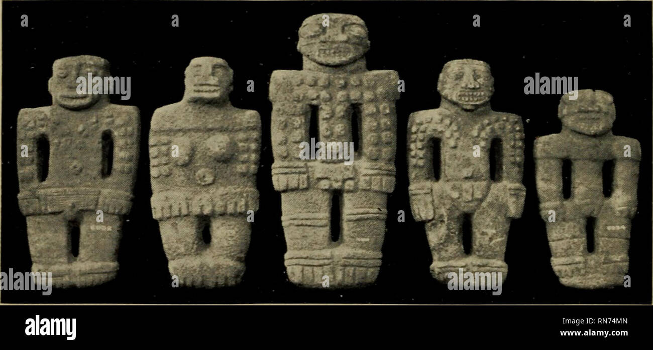. Alte Kulturen von Mexiko und Mittelamerika. Inder von Mexiko; Indianer in Zentralamerika. ["]. [B] Platte VIII. Costa Rica Zahlen von archaischer Typ (a) im Gegensatz zu einem späteren Zeitpunkt (6). Beachten Sie, dass in der ersten Reihe der menschliche Körper auf die Oberfläche einer Boulder mit dem Arme, Beine und Gesicht angepasst ist, in Flachrelief und mit Augen, Nase und Mund Alle hervorstehende Koppler-ing, während in der zweiten Reihe die Gliedmaßen sind gerundet und teilweise befreit von der Bsb v. 56. Bitte beachten Sie, dass diese Bilder aus gescannten Seite Bilder, die digital für die Lesbarkeit erhöht worden sein können extrahiert werden - Colora Stockfoto
