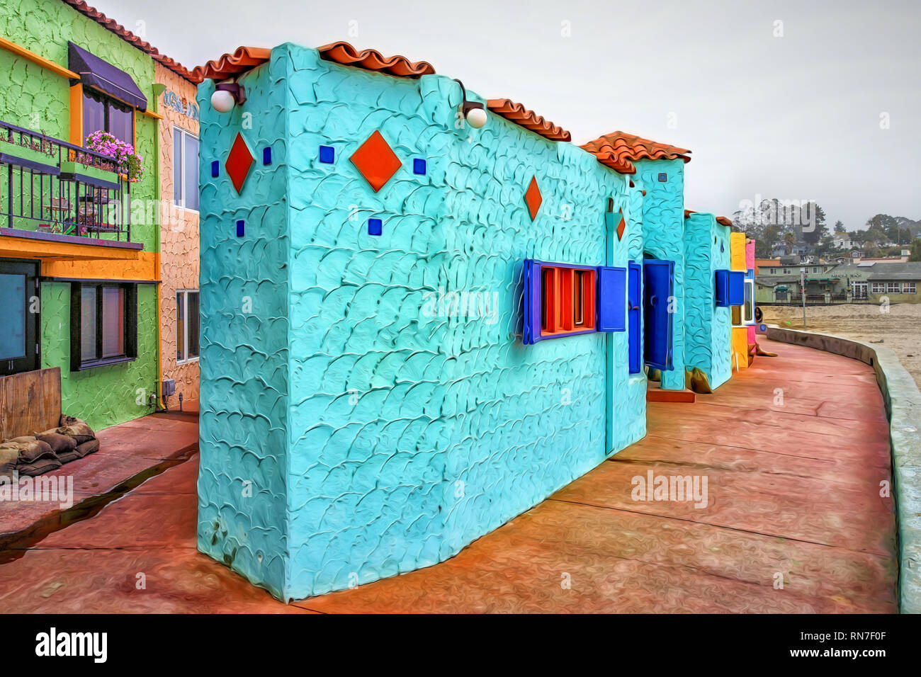 CAPITOLA, CA/USA - vom 15. Februar 2014: Capitola Hotel Venetian und Capitola State Beach. Stockfoto