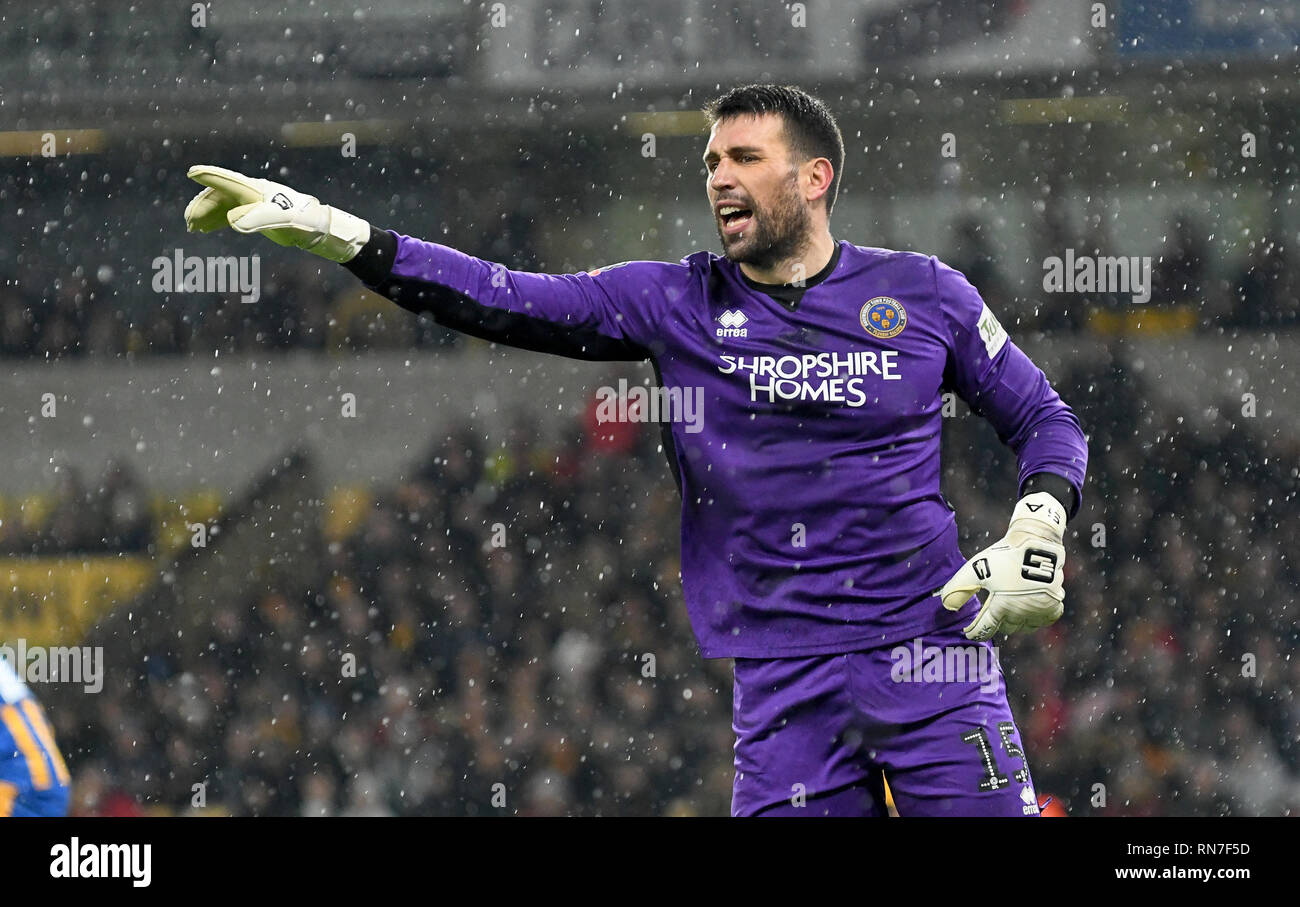 Fußballspieler Fußball Torwart Steve Arnold von Shrewsbury Town FC Stockfoto