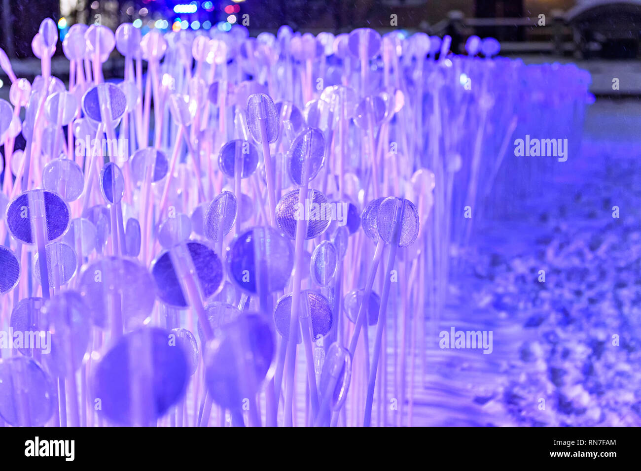 Kunst Installation in Calgary für das Glühen der Innenstadt Winter Licht Festival Stockfoto