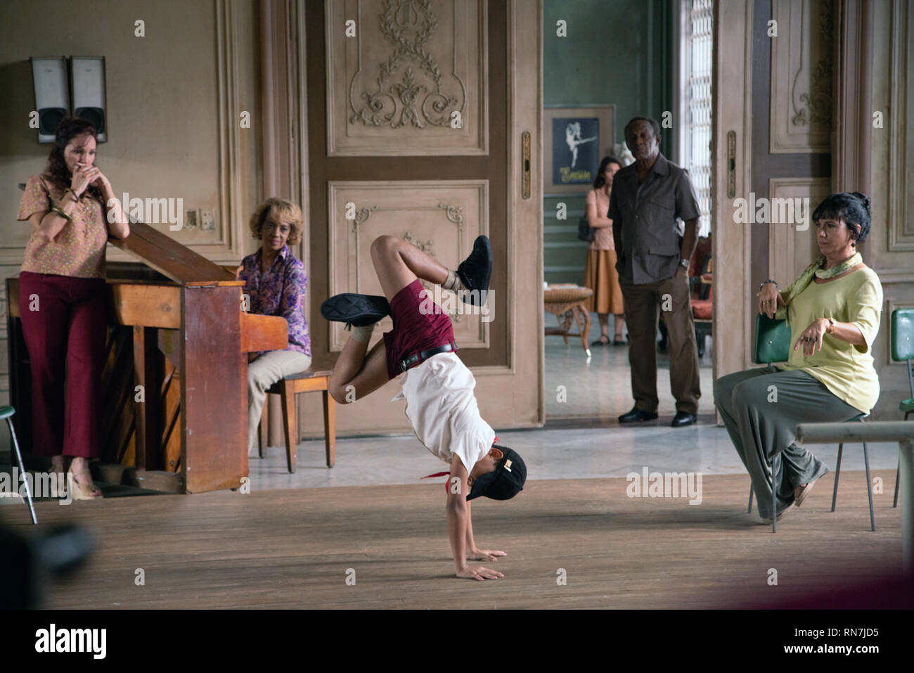 Yuli ist ein 2018 Film unter der Regie von iciar Bollain. Dieses Foto ist nur für den redaktionellen Gebrauch bestimmt und unterliegen dem Copyright der Film Company und/oder der bezeichneten Fotograf durch den Film oder die Produktion Firma zugewiesen. Stockfoto