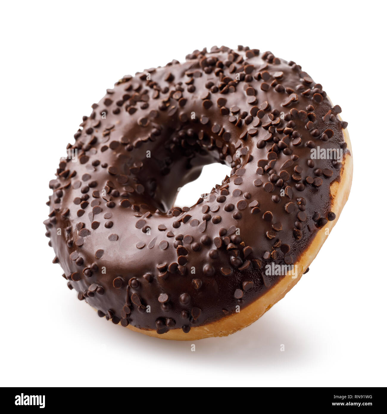 Frische Schokolade Donut auf weißem Hintergrund Stockfoto