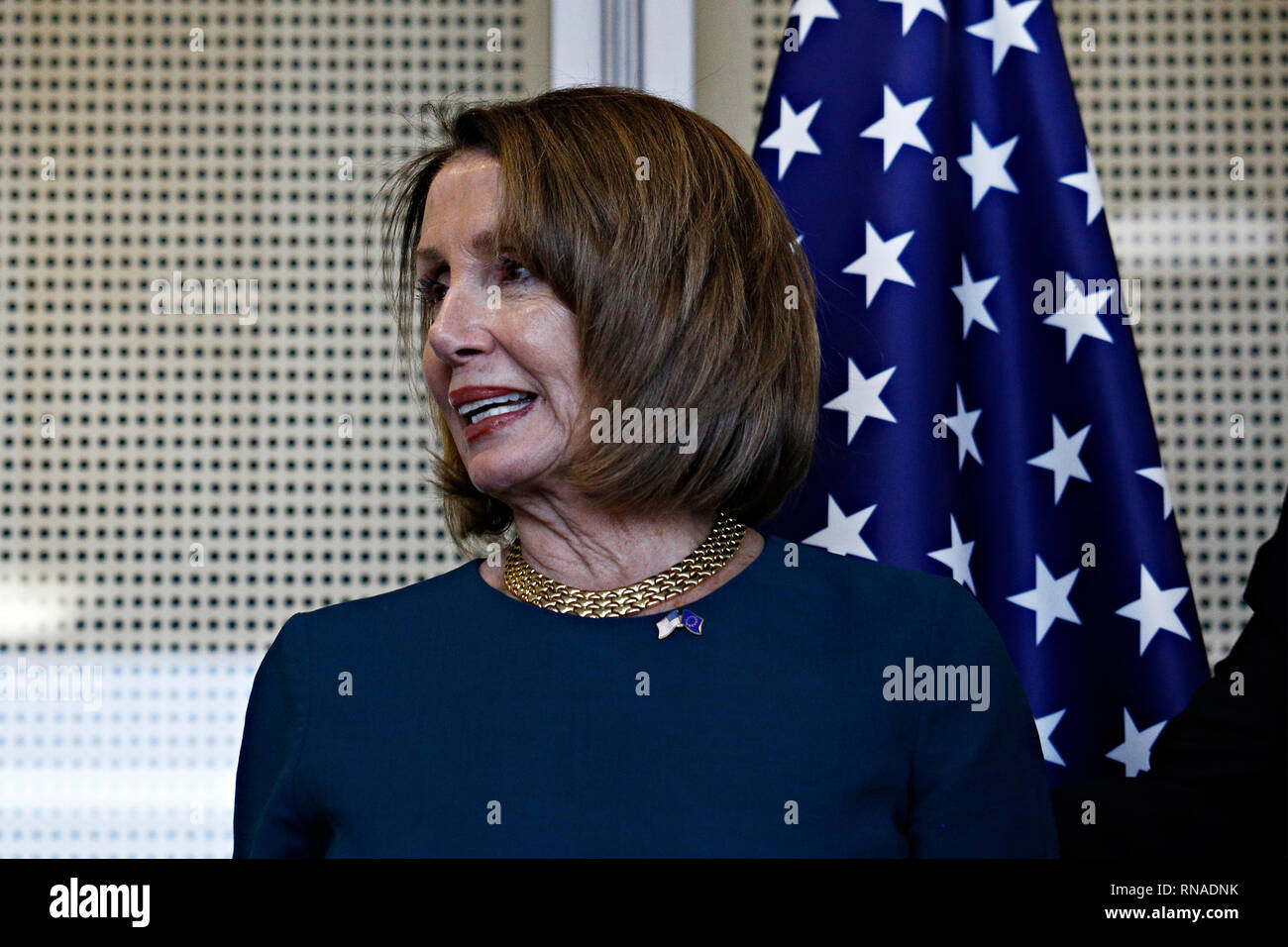Brüssel, Belgien. 18 Feb, 2019. Der Präsident der Europäischen Kommission, Jean-Claude Juncker, trifft sich mit einem Sprecher der Vereinigten Staaten des Repräsentantenhauses, Nancy Pelosi. Credit: ALEXANDROS MICHAILIDIS/Alamy leben Nachrichten Stockfoto