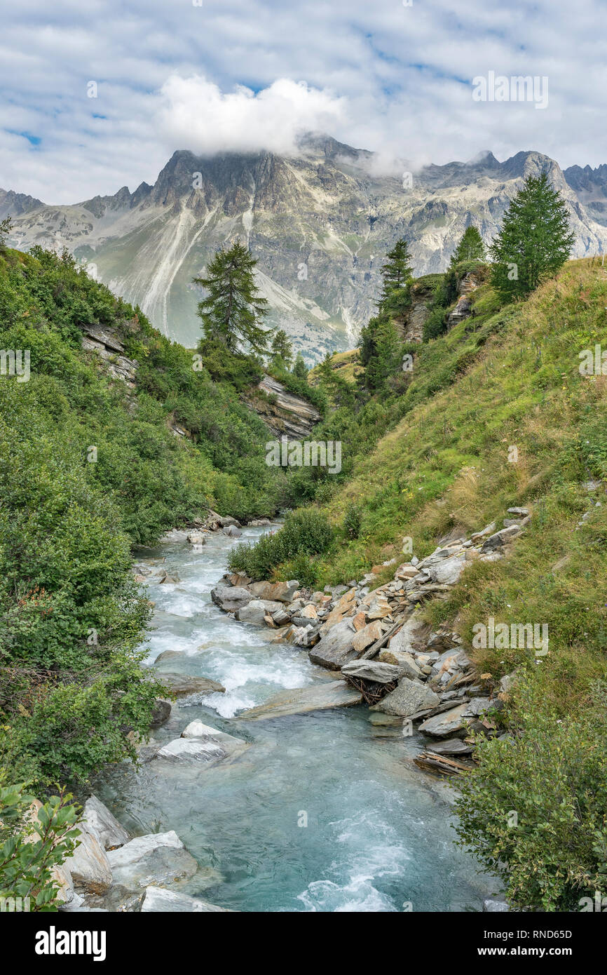 Mountains Engadine Engadin Switzerland Stockfotos und -bilder Kaufen -  Seite 2 - Alamy