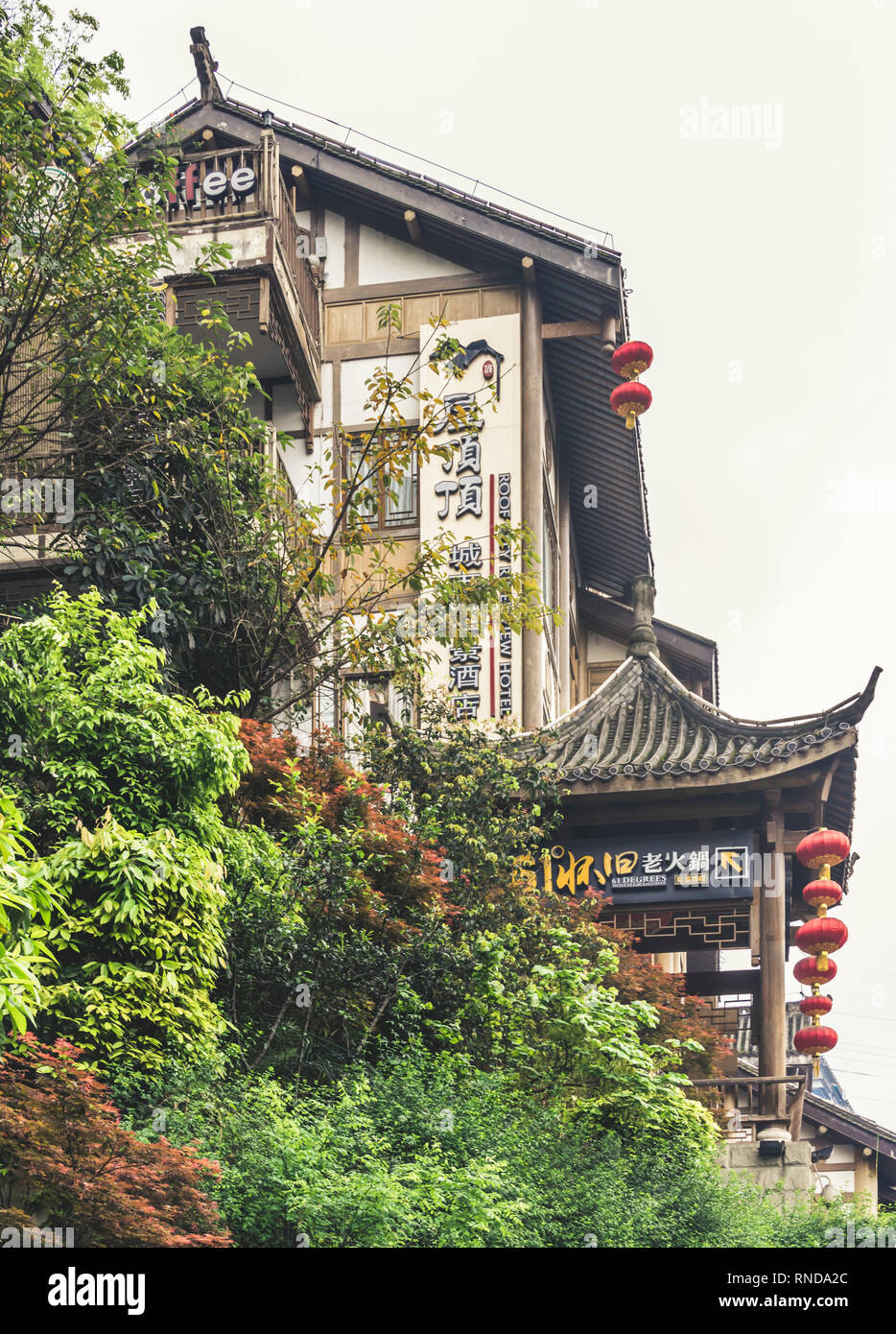 Chongqing, Chongqing/China - April 06, 2015: Hongya Höhle district (Hongyadong) berühmten traditionellen kulturellen Tourismus Ziel Stockfoto