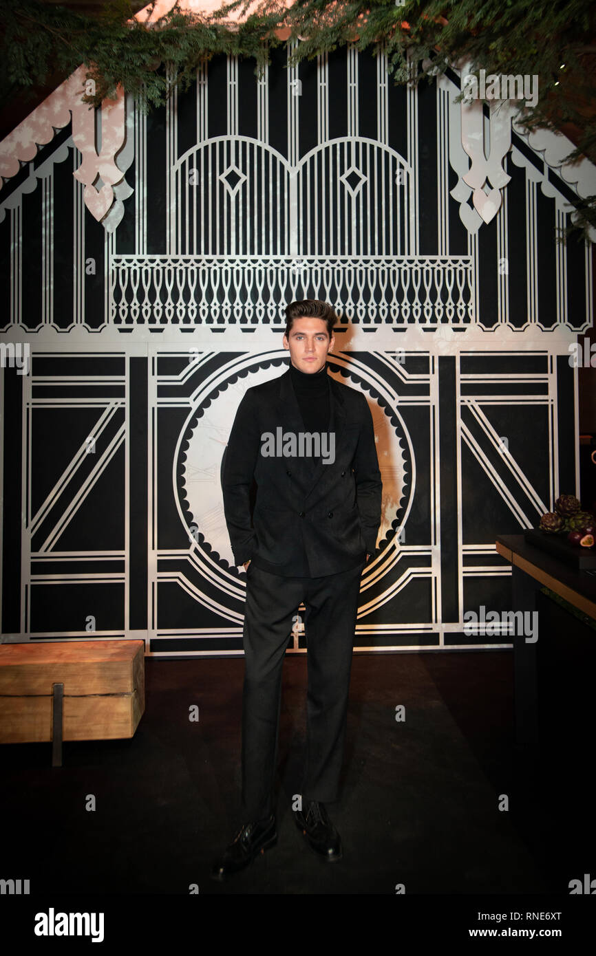 Paris, Frankreich. 18 Feb, 2019. Isaac Carew an der Gaggenau Partei nach der Welt Restaurant Awards 2019. Credit: Robert Christopher/Alamy leben Nachrichten Stockfoto