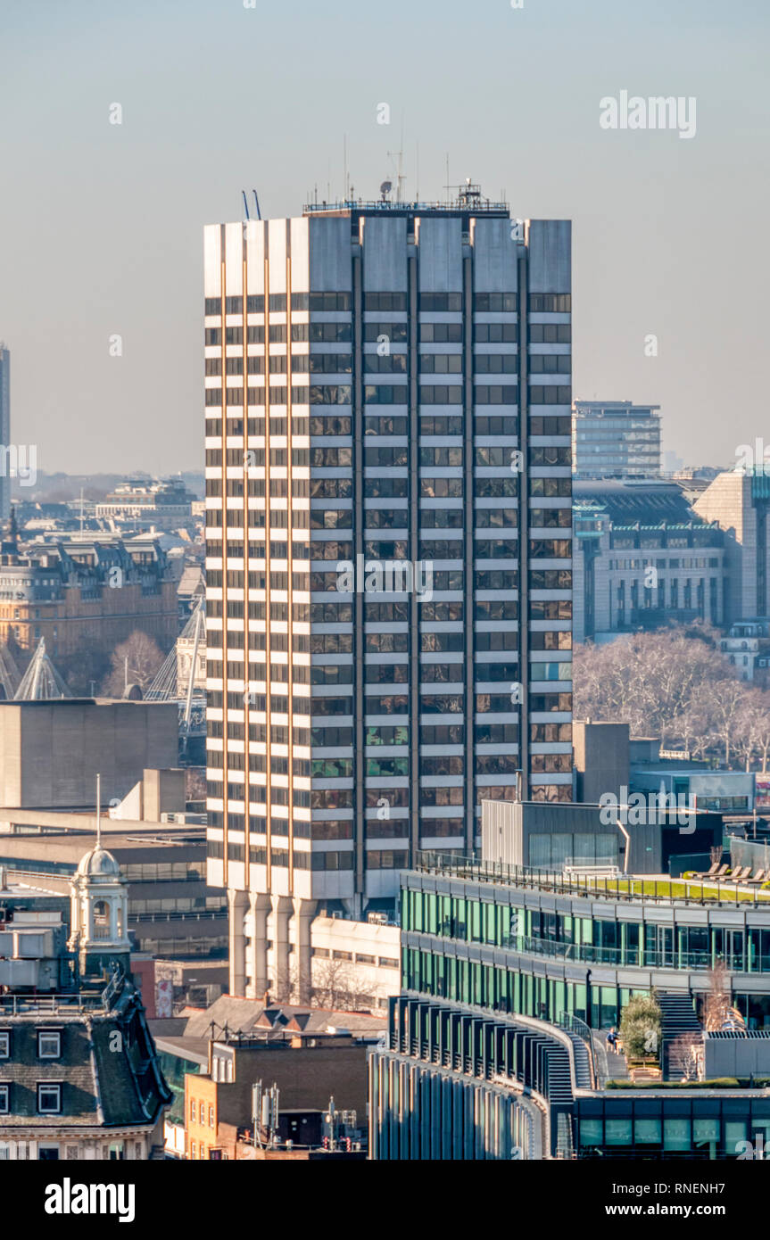 Erhöhten Blick auf London Television Centre auf der Southbank. Stockfoto