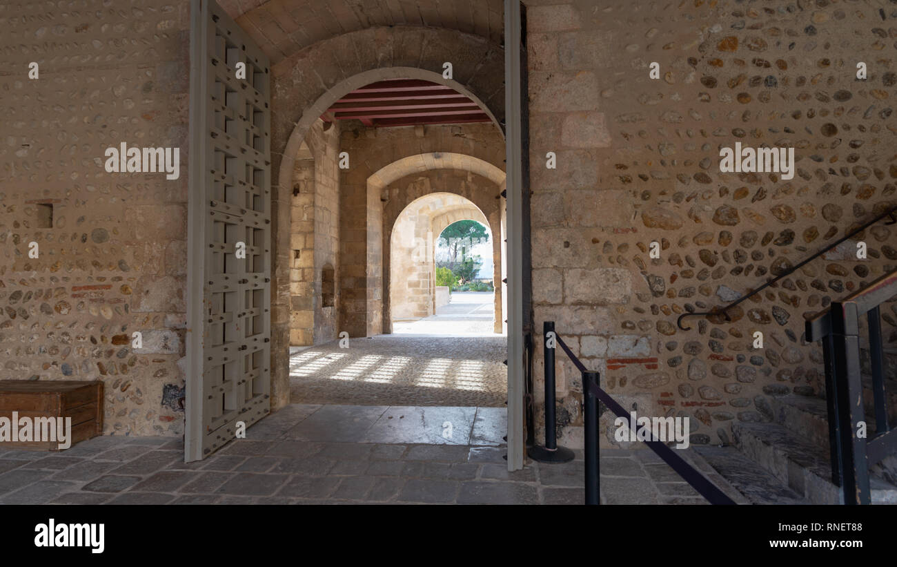 Eingang der Palast der Könige von Mallorca in Perpignan, Frankreich Stockfoto Eingang der Palast der Könige von Mallorca in Perpignan, Frankreich Stockfoto