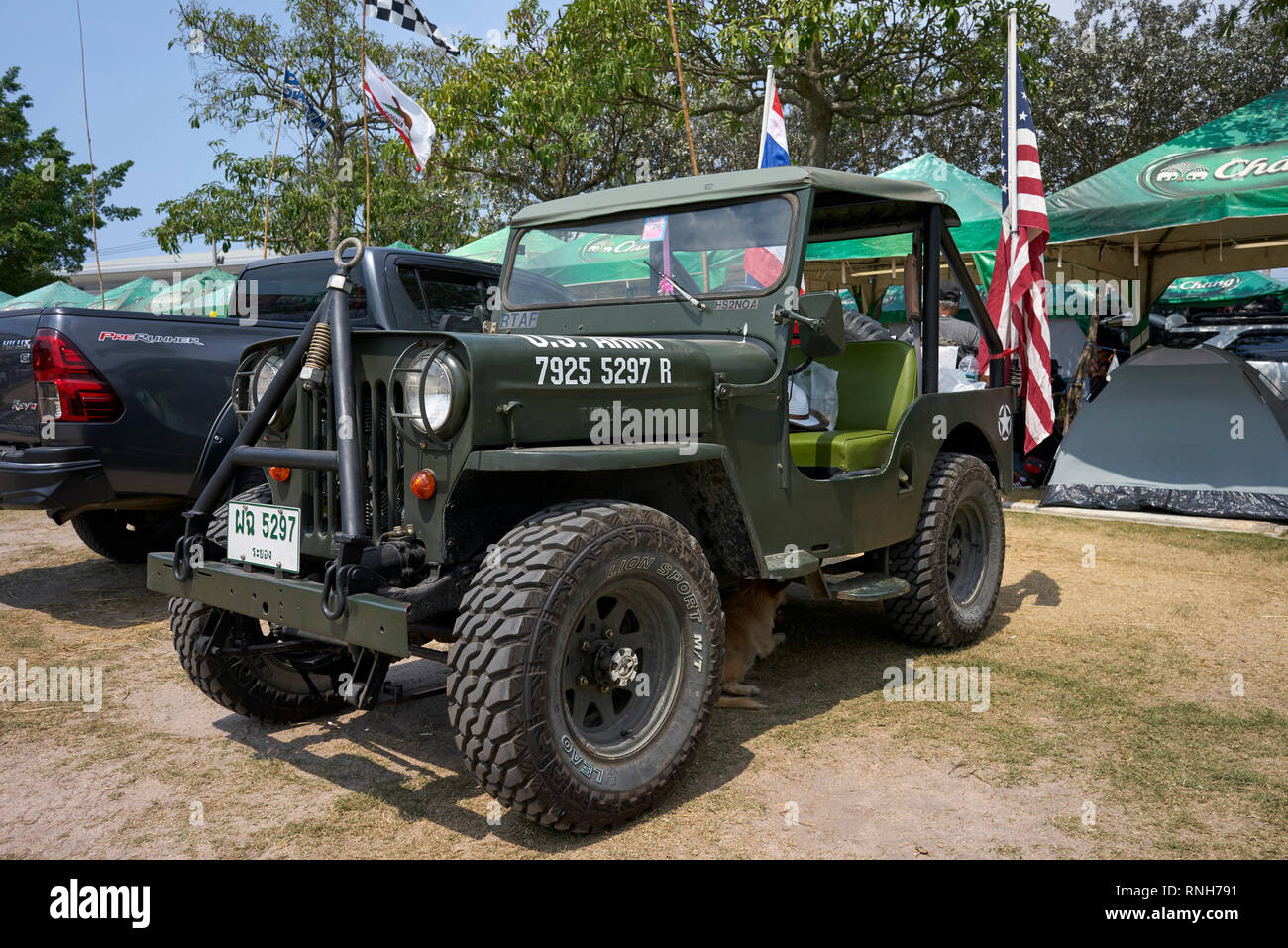 Gelandewagen Armee Stockfotos Und Bilder Kaufen Alamy