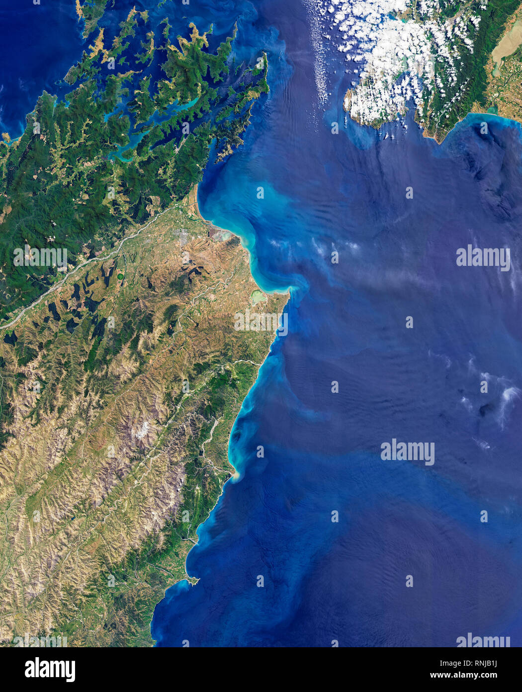 Luftbild des Marlborough Sounds und den Pazifik, Neuseeland Stockfoto