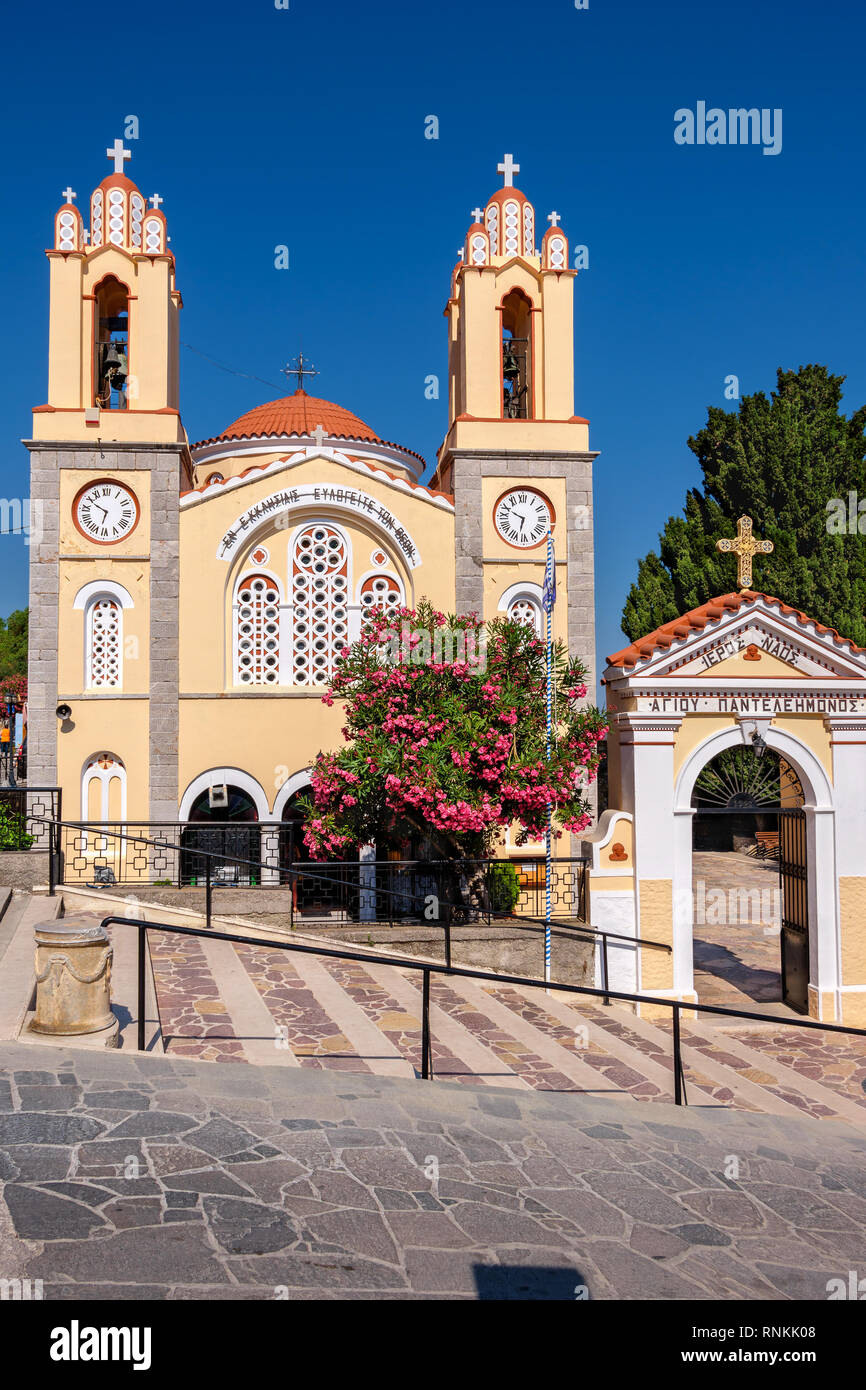 Kirche St. Pantaleon in Siana wurde vor mehr als 400 Jahren erbaut. Rhodos, Dodekanes, Griechenland, Europa Stockfoto