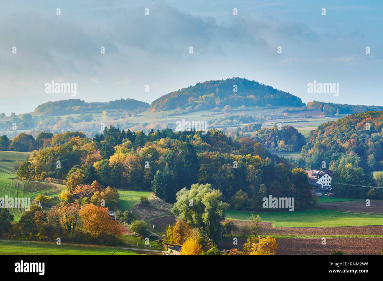 Gipfel Hohe Wann (387 m). Zeil Hügel, Unterfranken, Bayern, Deutschland. Stockfoto