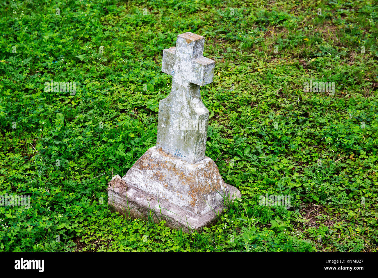 Grab Marker in den Friedhof. Stockfoto