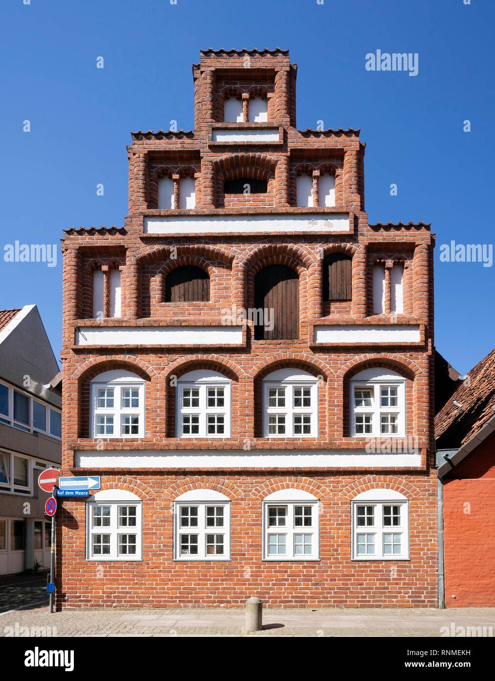 Historisches Stadthaus in der Straße auf dem Meere, Altstadt, Lüneburg, Niedersachsen, Deutschland Stockfoto