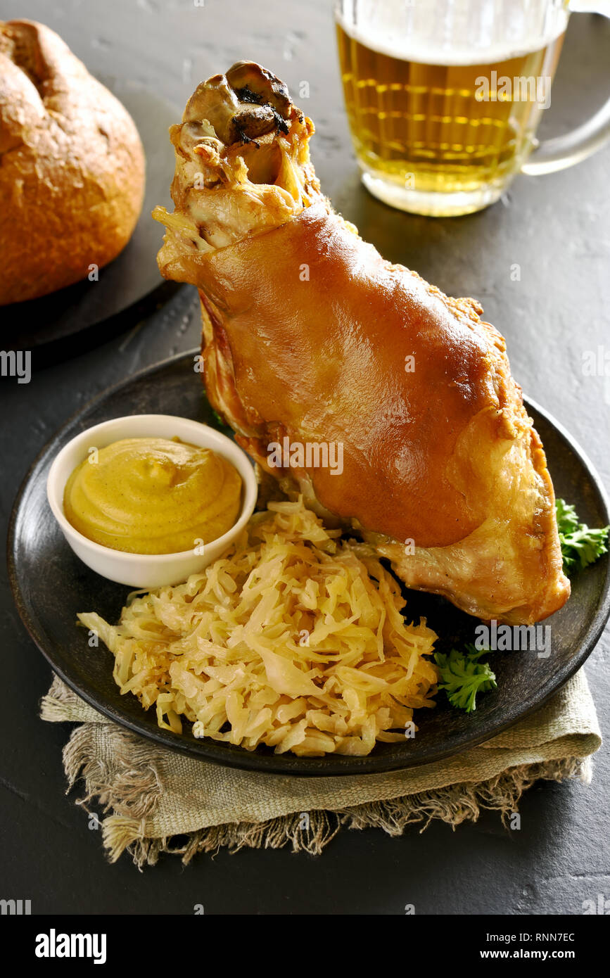 Gebratene Schweinshaxe - Rezepte Suchen