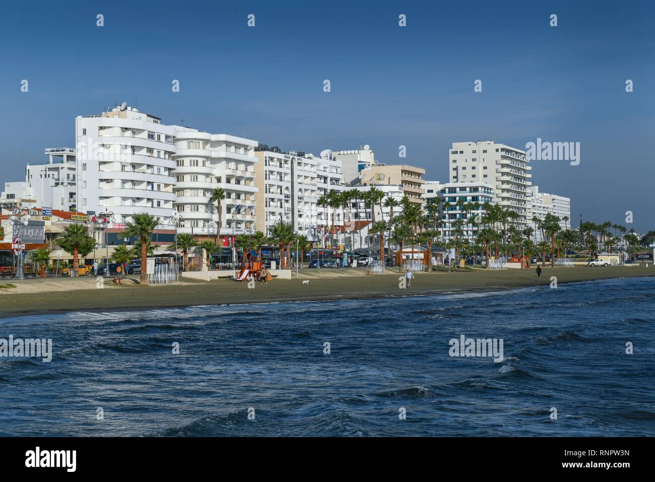Hotels, Strandpromenade, Piale Pasar, Larnaca, Zypern, Zypern Stockfoto