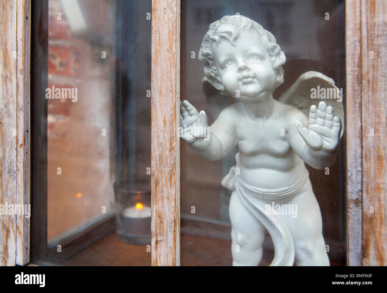 Fenster, Engel, Stockfoto