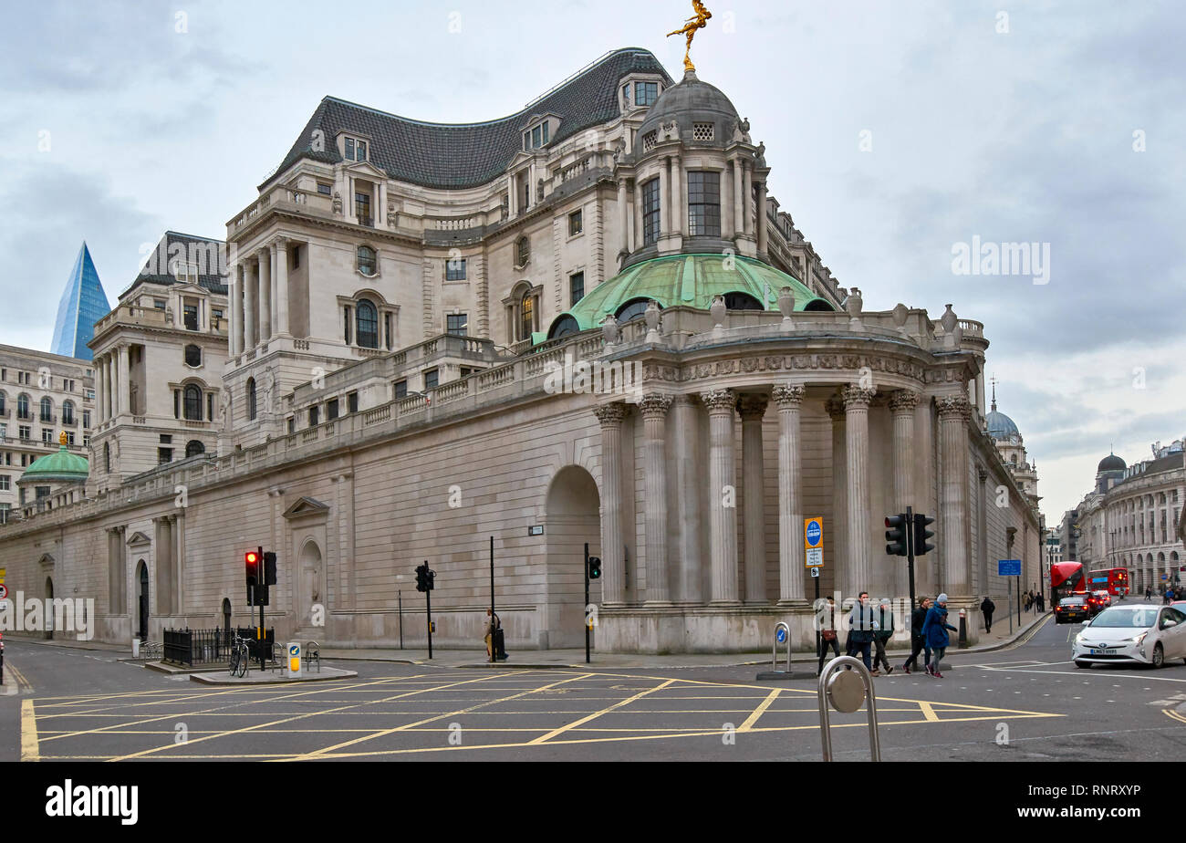 LONDON CITY OF LONDON DIE BANK VON ENGLAND AUF DER KREUZUNG VON THREADNEEDLE und Princes Street Stockfoto