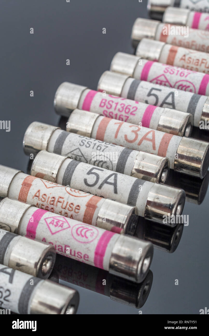 Auto Batterie Sicherung 24380-79915 - Schnellereaktion Bei Überlast & Kurzschluss