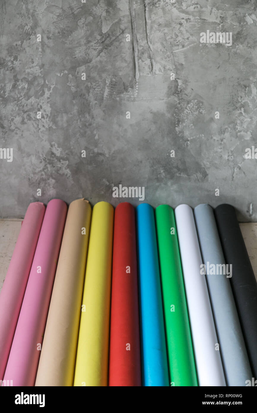 Bunte Papier Hintergründe für ein Foto Studio. Neue Papier Hintergründe. Stockfoto