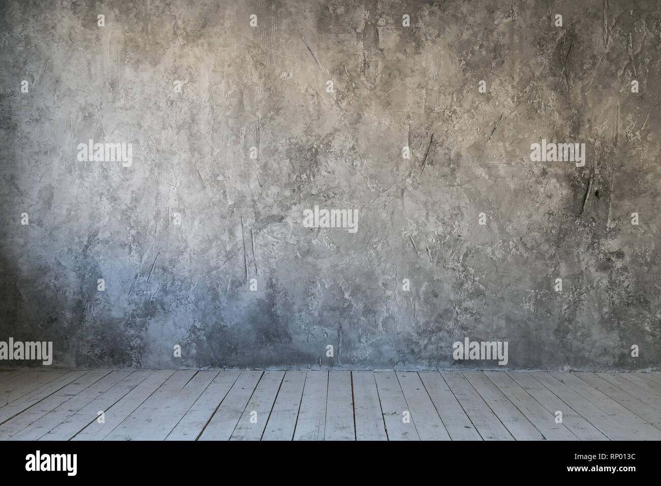 Grau texturierte Wand aus Beton und Holz. Freier Platz für Text Stockfoto