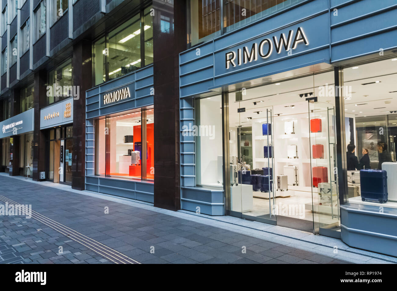 Rimowa Stockfotos Und Bilder Kaufen Alamy